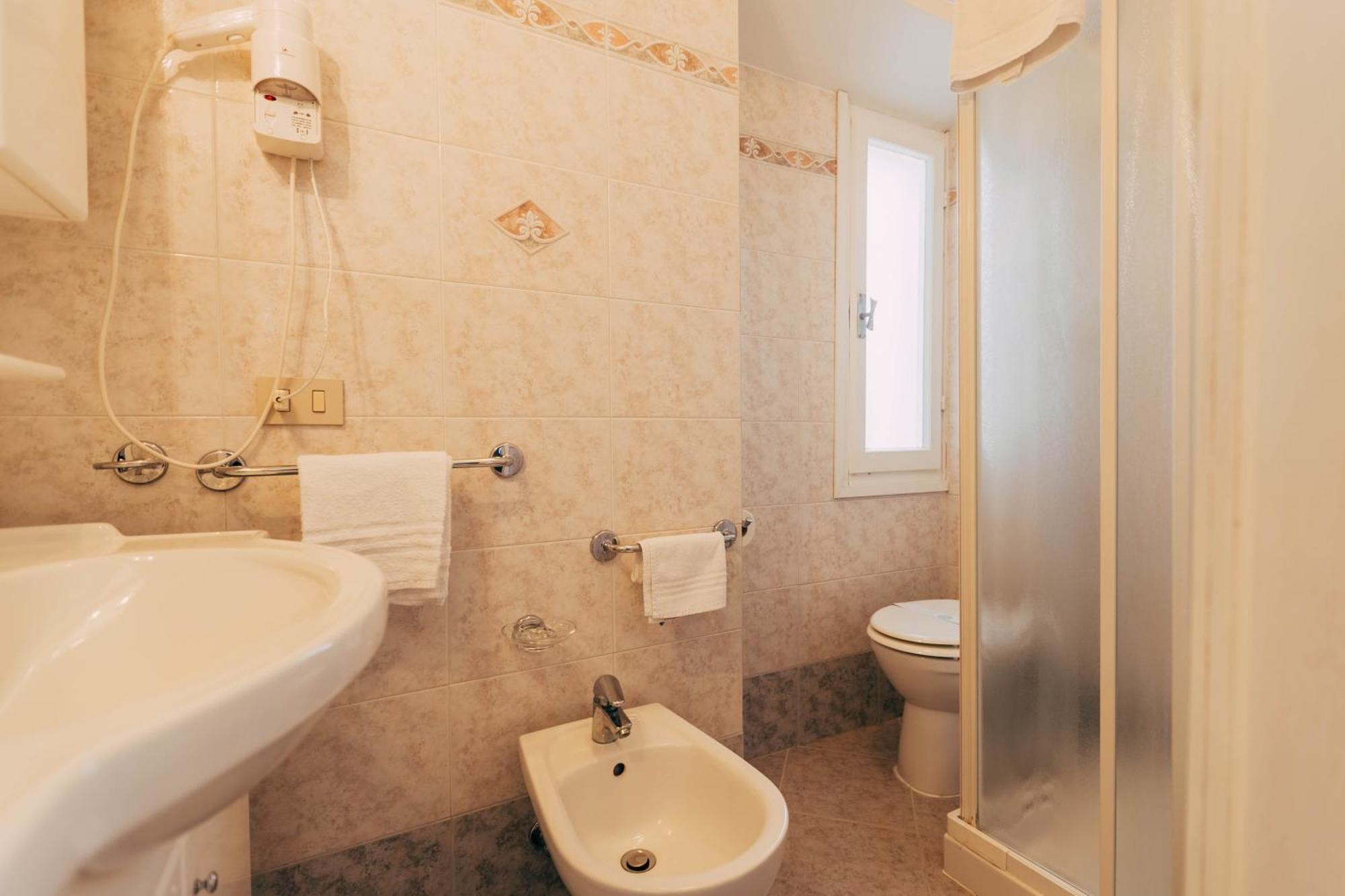 Villa Giulietta Hotel Castiglioncello Kültér fotó